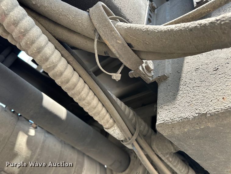 image for item EG0522 2017 Kenworth T370 grapple crane truck