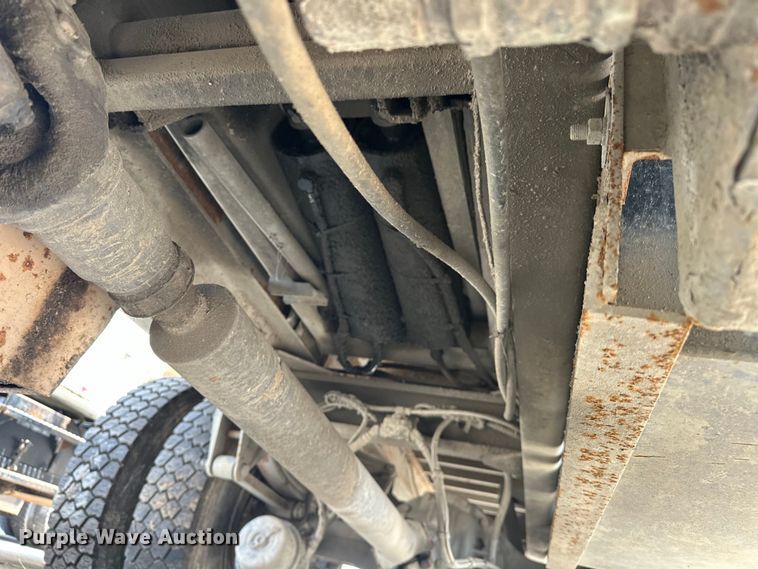 image for item EG0522 2017 Kenworth T370 grapple crane truck