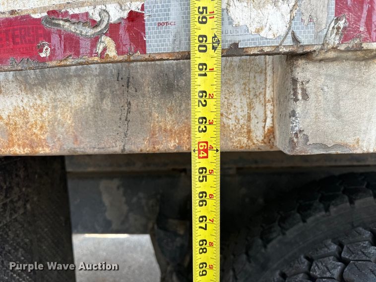 image for item EG0522 2017 Kenworth T370 grapple crane truck