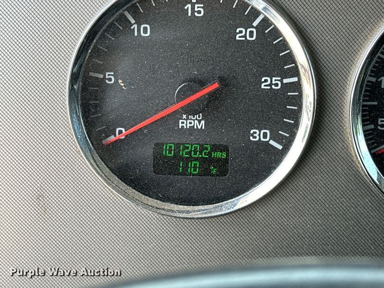 image for item EG0522 2017 Kenworth T370 grapple crane truck