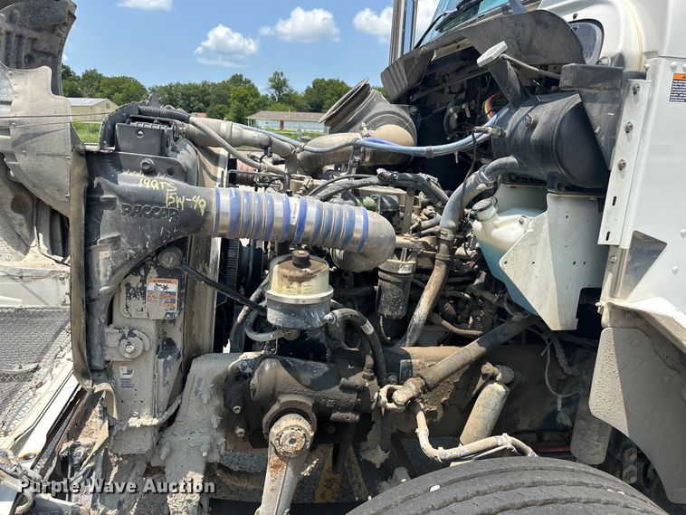 image for item EG0522 2017 Kenworth T370 grapple crane truck