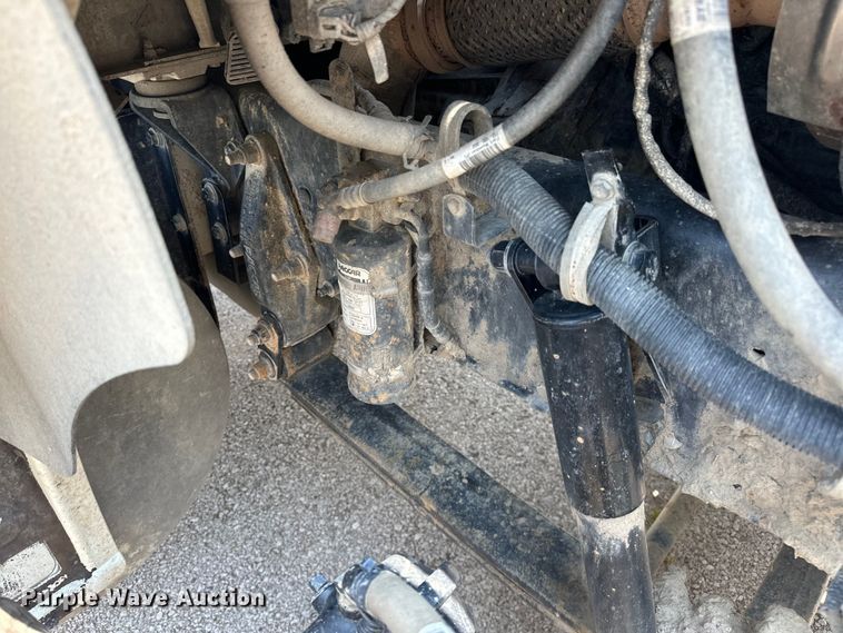 image for item EG0522 2017 Kenworth T370 grapple crane truck