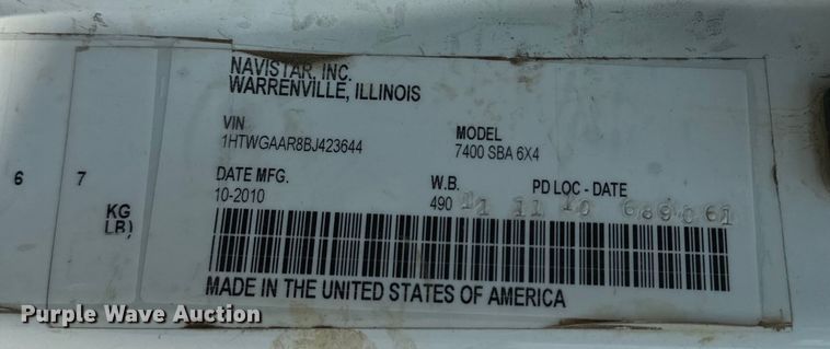 image for item EG0523 2011 International 7400 dump truck