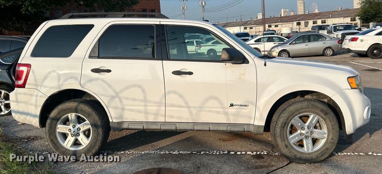 image for item EG0535 2009 Ford Escape Hybrid SUV