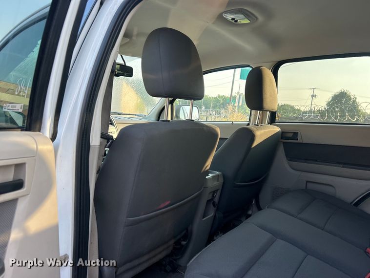 image for item EG0535 2009 Ford Escape Hybrid SUV