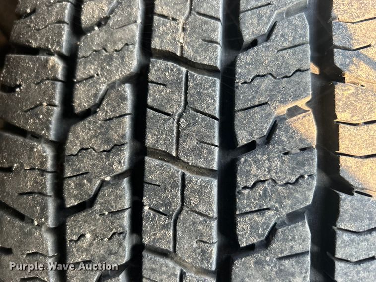 image for item EG0535 2009 Ford Escape Hybrid SUV