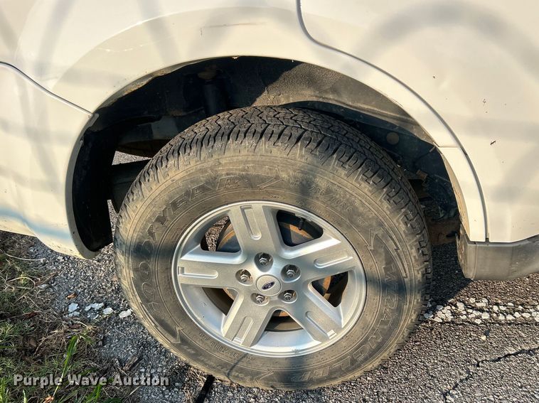 image for item EG0535 2009 Ford Escape Hybrid SUV