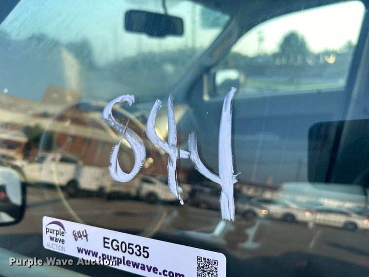 image for item EG0535 2009 Ford Escape Hybrid SUV