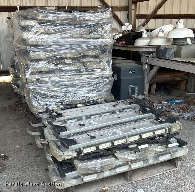 image for item EG0540 Approximately 70 Whelen lightbars