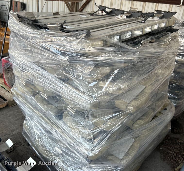 image for item EG0540 Approximately 70 Whelen lightbars