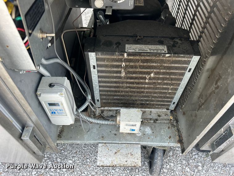 image for item EG0546 (2) Traulsen VPS54S refrigerated prep stations