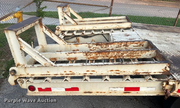 image for item EG0555 2015 Holden 30K equipment trailer