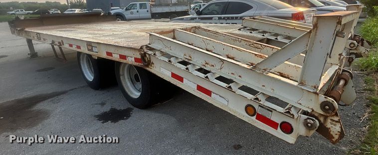 image for item EG0556 2014 Holden 30K equipment trailer