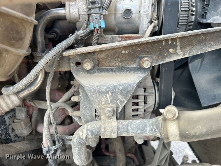 image for item EG0559 2015 Mack Granite GU533 roll-off container truck