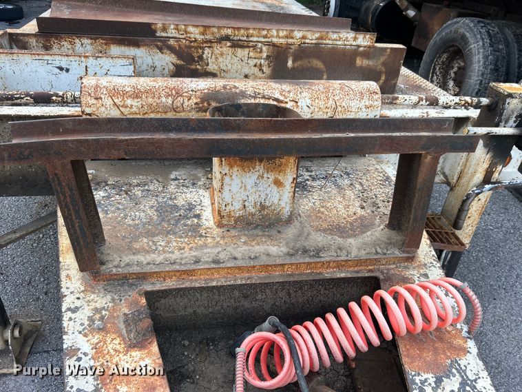 image for item EG0560 2014 Holden 30K equipment trailer