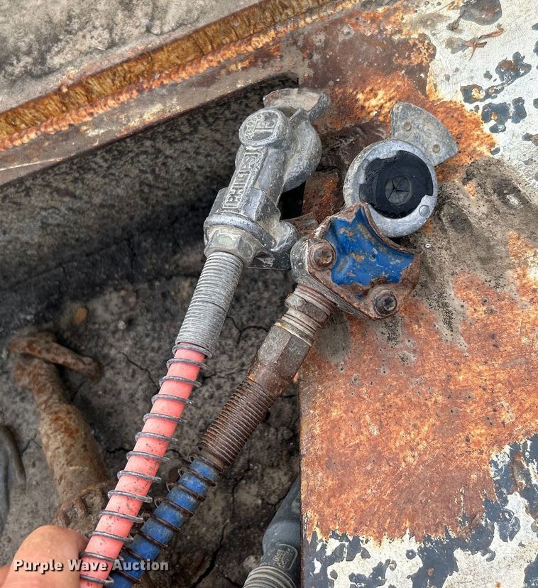 image for item EG0560 2014 Holden 30K equipment trailer