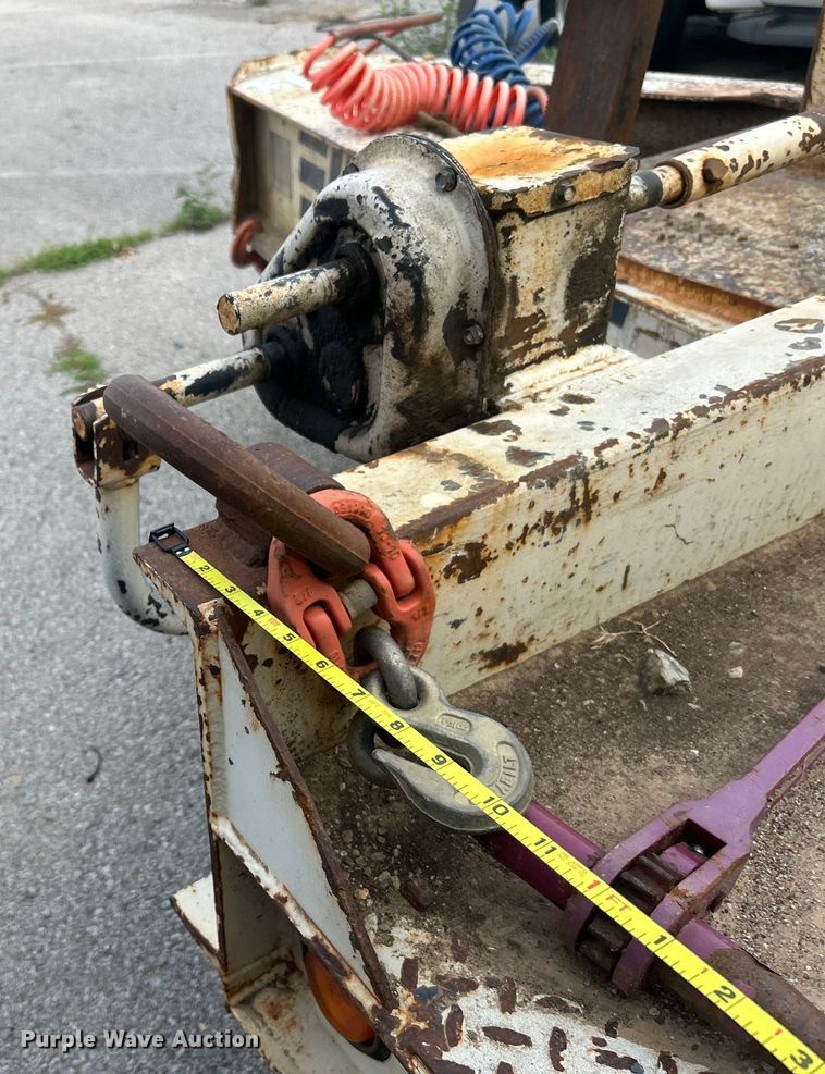 image for item EG0560 2014 Holden 30K equipment trailer