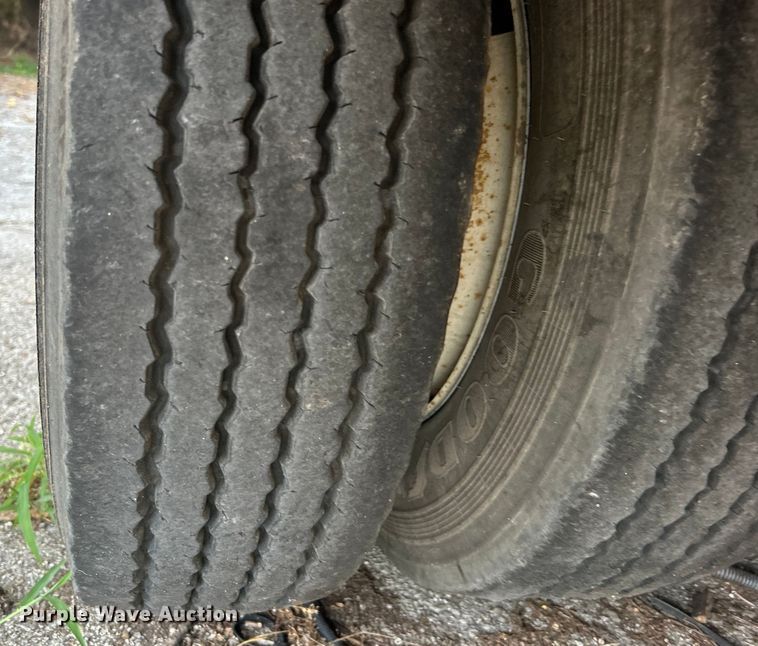 image for item EG0560 2014 Holden 30K equipment trailer