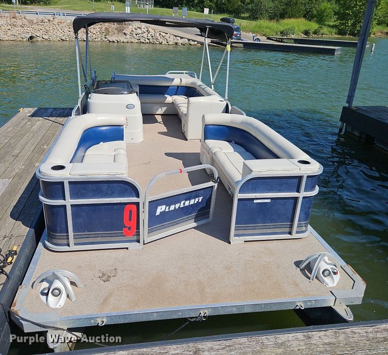 image for item EI3973 2016 Play Craft Clipper 2400 pontoon boat
