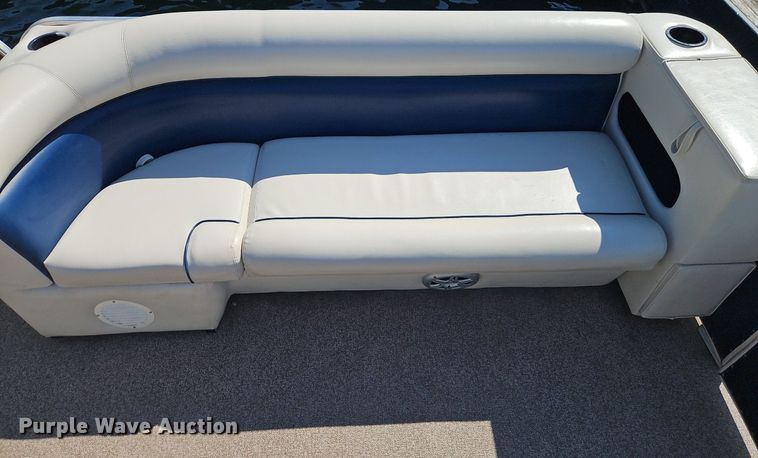 image for item EI3973 2016 Play Craft Clipper 2400 pontoon boat