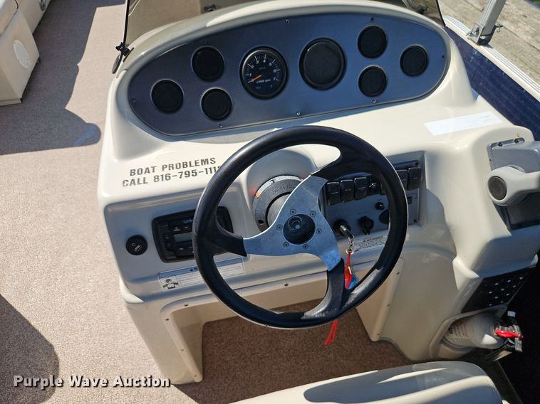 image for item EI3973 2016 Play Craft Clipper 2400 pontoon boat