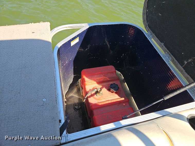 image for item EI3973 2016 Play Craft Clipper 2400 pontoon boat