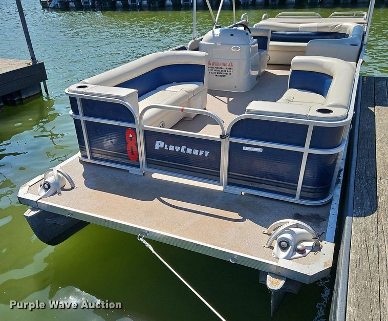 image for item EI3974 2016 Play Craft Clipper 2400 pontoon boat