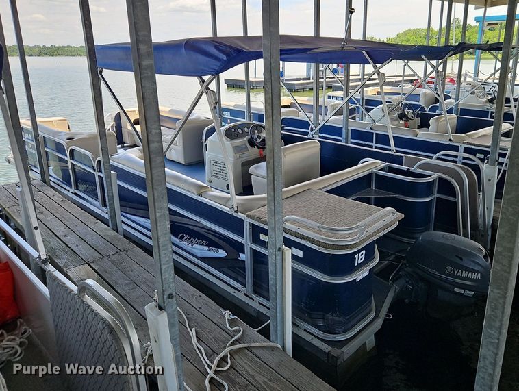 image for item EI3976 2012 Play Craft Clipper 2400 pontoon boat