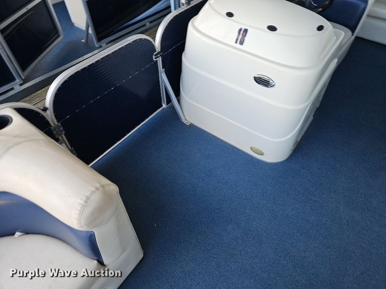 image for item EI3976 2012 Play Craft Clipper 2400 pontoon boat