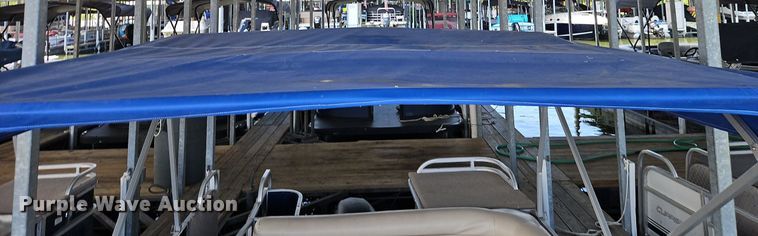 image for item EI3976 2012 Play Craft Clipper 2400 pontoon boat