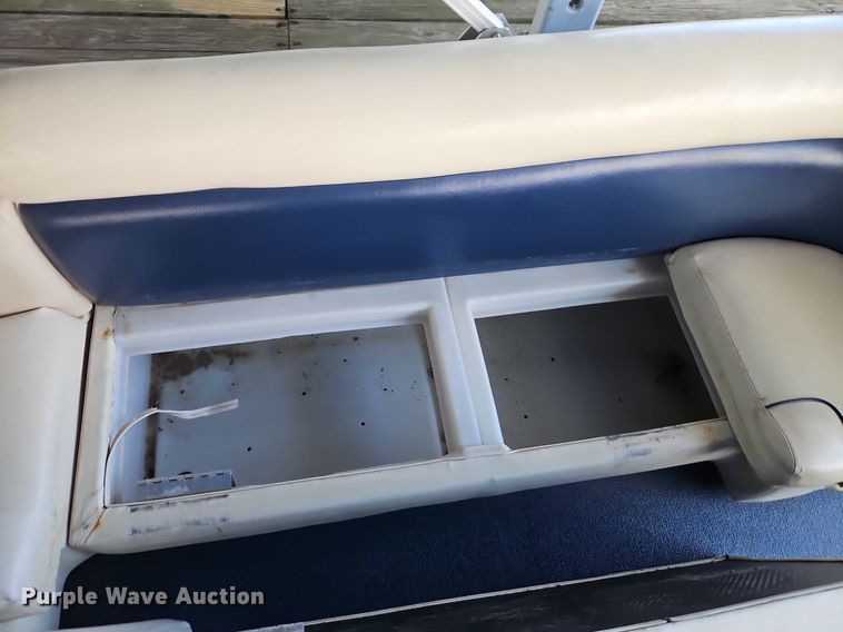 image for item EI3976 2012 Play Craft Clipper 2400 pontoon boat