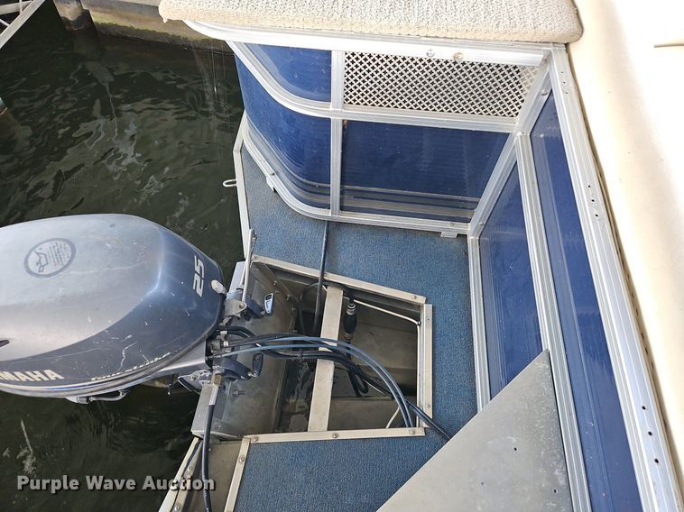 image for item EI3976 2012 Play Craft Clipper 2400 pontoon boat