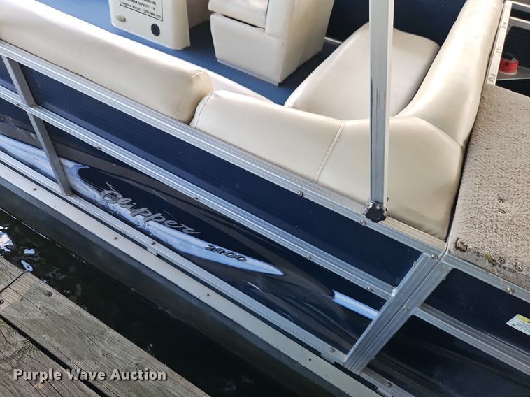 image for item EI3977 2012 Play Craft Clipper 2400 pontoon boat