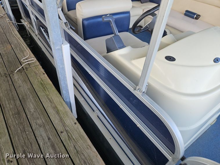 image for item EI3977 2012 Play Craft Clipper 2400 pontoon boat