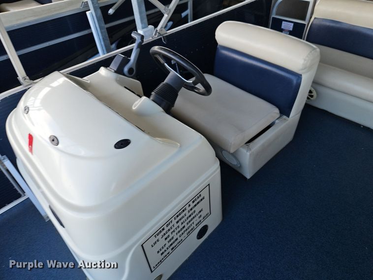 image for item EI3977 2012 Play Craft Clipper 2400 pontoon boat