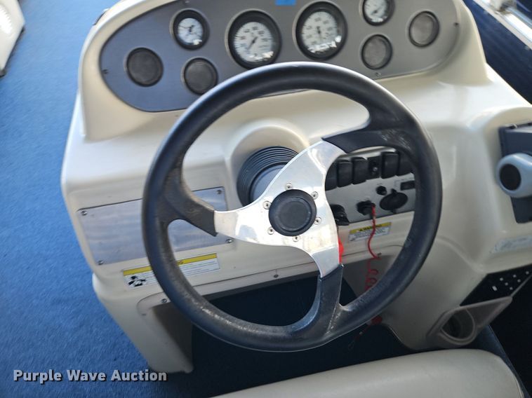 image for item EI3977 2012 Play Craft Clipper 2400 pontoon boat