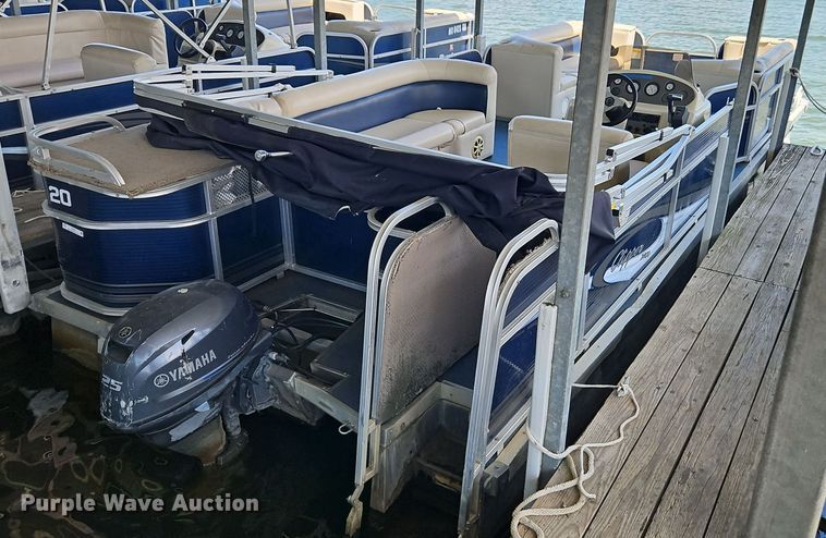 image for item EI3978 2012 Play Craft Clipper 2400 pontoon boat