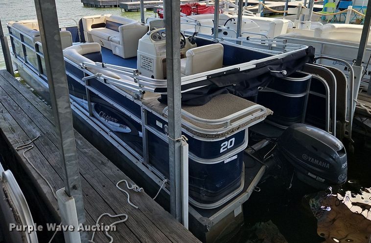 image for item EI3978 2012 Play Craft Clipper 2400 pontoon boat