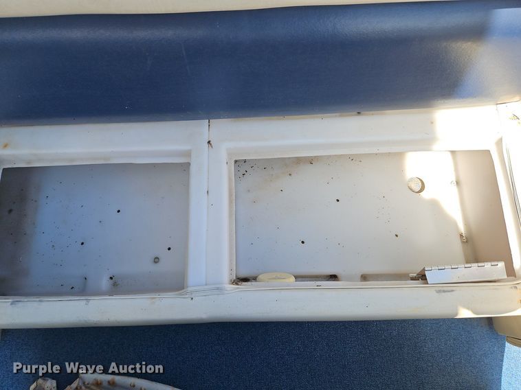 image for item EI3978 2012 Play Craft Clipper 2400 pontoon boat