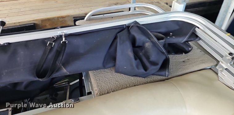 image for item EI3978 2012 Play Craft Clipper 2400 pontoon boat