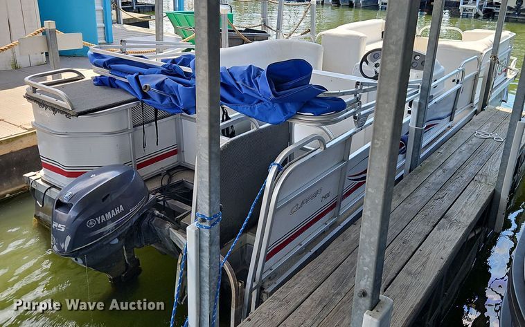 image for item EI3979 2007 Playcraft Clipper 2400 pontoon boat