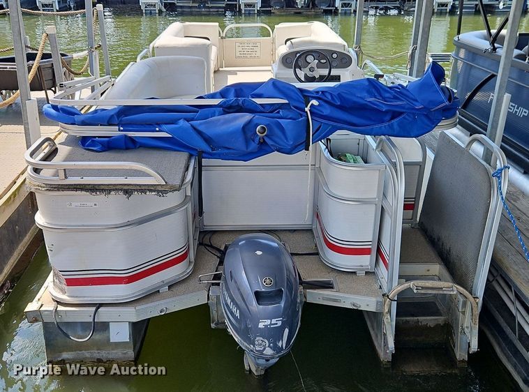 image for item EI3979 2007 Playcraft Clipper 2400 pontoon boat