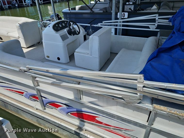 image for item EI3979 2007 Playcraft Clipper 2400 pontoon boat