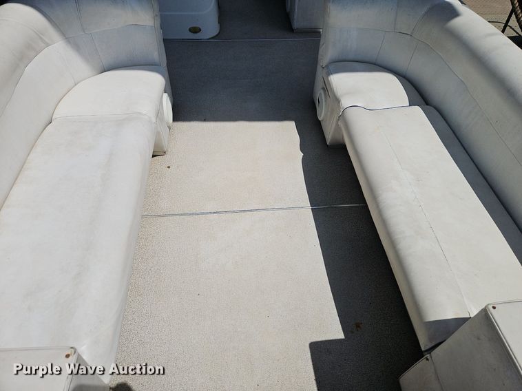 image for item EI3979 2007 Playcraft Clipper 2400 pontoon boat