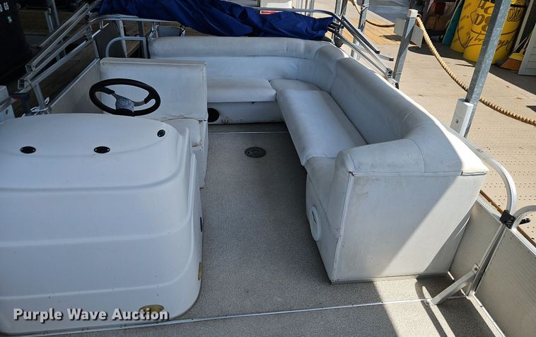 image for item EI3979 2007 Playcraft Clipper 2400 pontoon boat