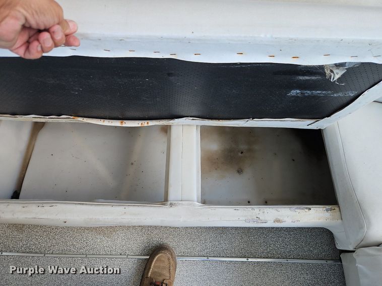 image for item EI3979 2007 Playcraft Clipper 2400 pontoon boat