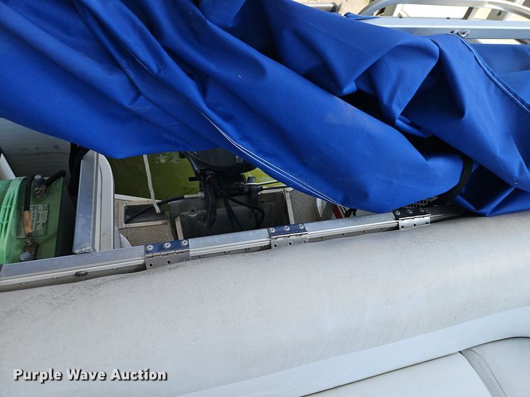 image for item EI3979 2007 Playcraft Clipper 2400 pontoon boat