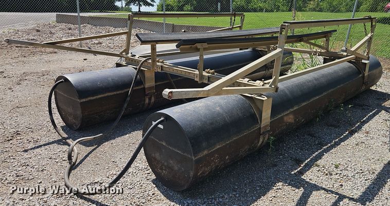 image for item EI3980 Boat lift