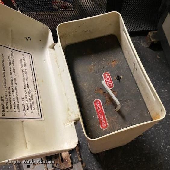 image for item EI3980 Boat lift