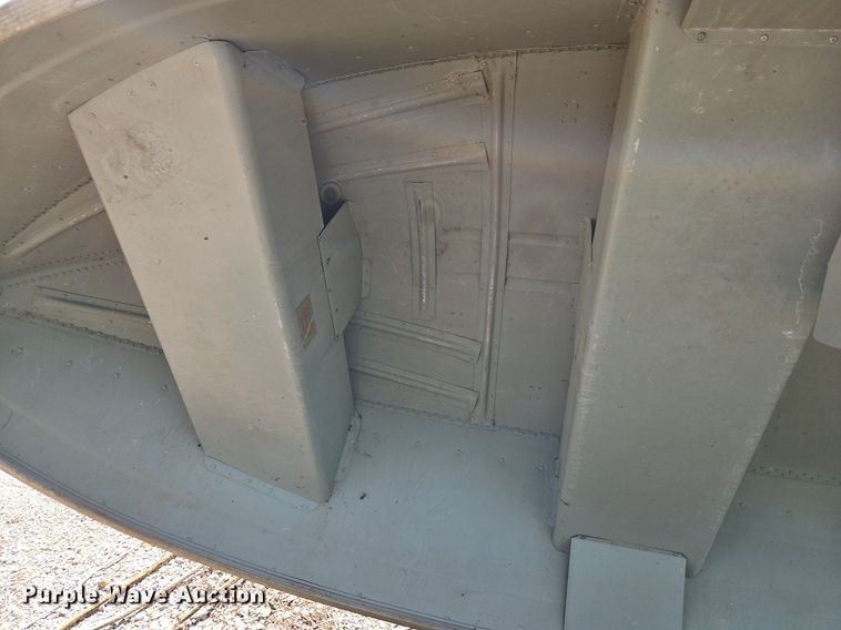 image for item EI3981 2004 Lowe  Sea Nymph 1667T boat